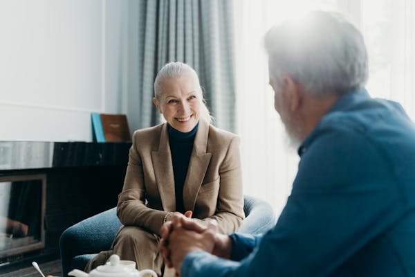 Célibataires de plus de 50 ans : 7 stratégies pour rencontrer l'amour