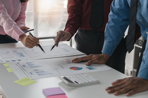 Comment rédiger un rapport de mission percutant et professionnel